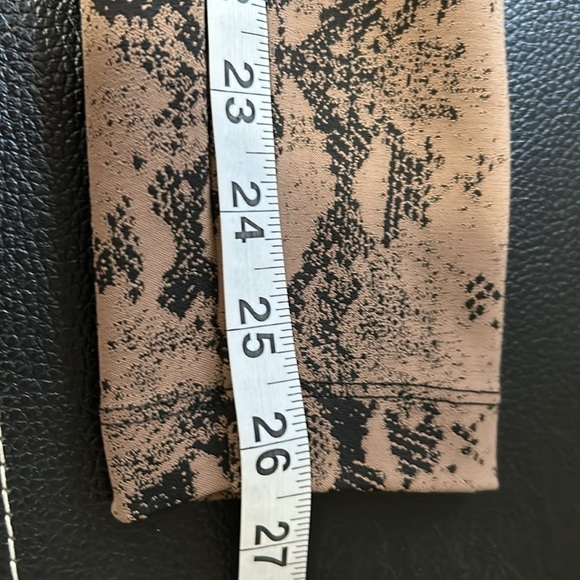 KORAL Drive snake print stretch jacquard leggings High Rise Light Brown Sz M - Picture 13 of 13